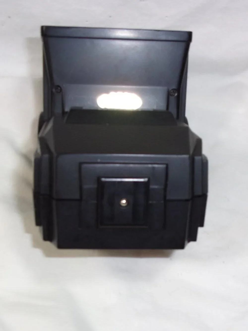 VINTAGE NISHIKA TWIN LIGHT 3000 FLASH-NOT TESTED